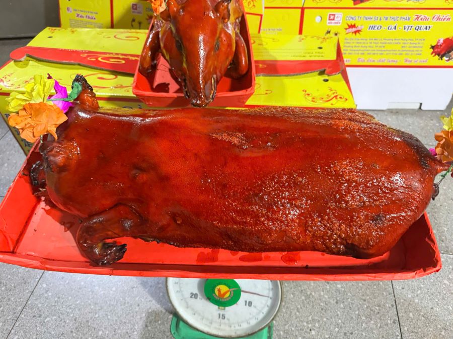 heo-quay-7.5kg-tro-len