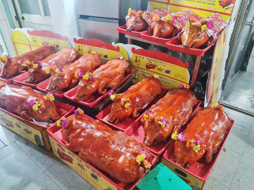 heo-quay-cung-than-tai